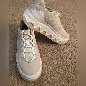 UGG Captrail Low Suede Sneakers NWOT